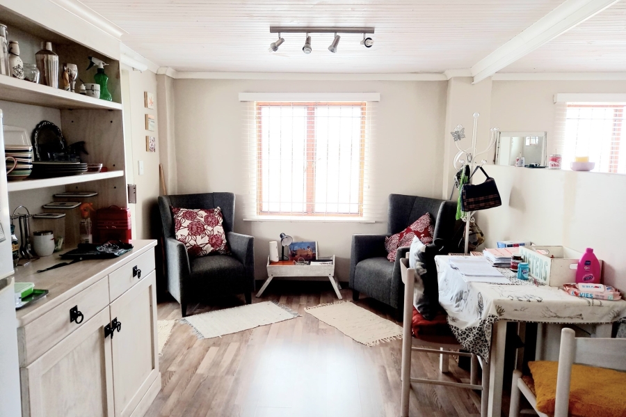 6 Bedroom Property for Sale in Jacobsbaai Western Cape